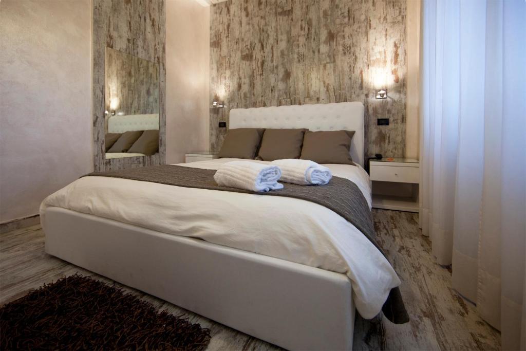 Piccolo Hotel Allamano Грульяско Экстерьер фото